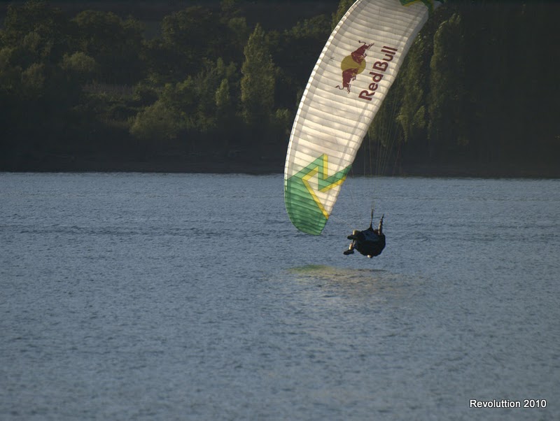 FlyAger acro courses